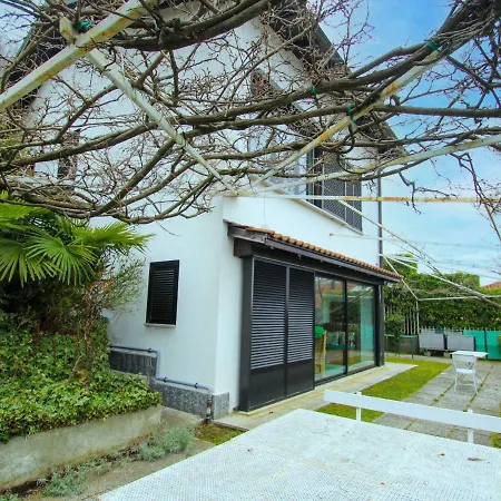 Pietro By Interhome * Stresa